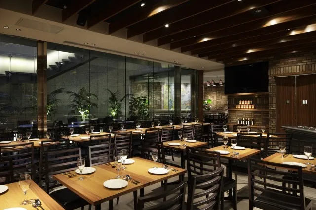 セラフィーナニューヨーク丸の内店画像1